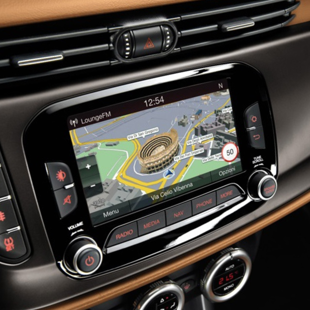 Uconnect 6.5" (touch)